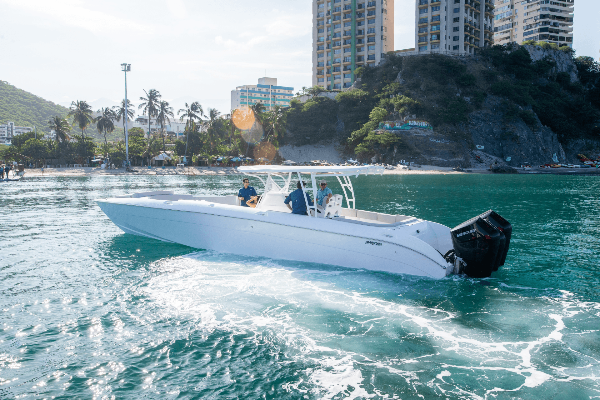 Hunter 43 thumbnail 4